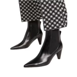 AEYDE Clementine Pointed Toe Cone Heel
Chelsea Boots 42